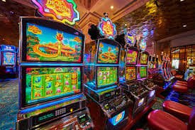 Tampilan dashboard game karatetoto dengan pilihan slot dan sportsbook